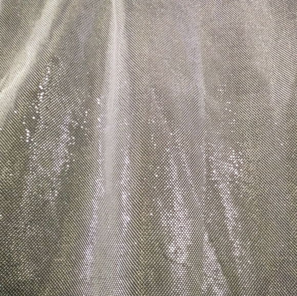 ✨ HOST PICK ✨ Stunning Metallic Slit Skirt - Picture 16 of 16